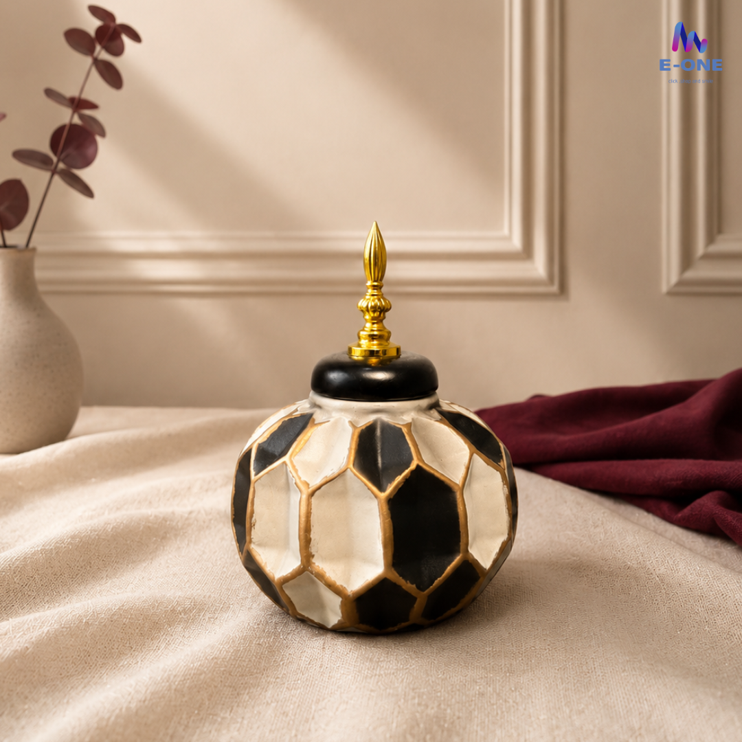 Royal Honeycomb Urn