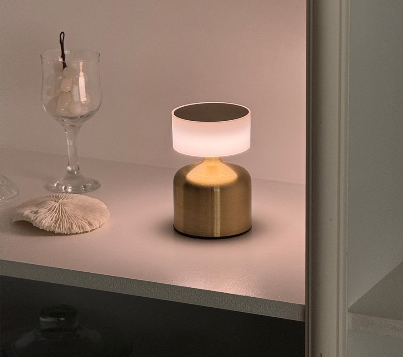 Mellow Glow Lamp