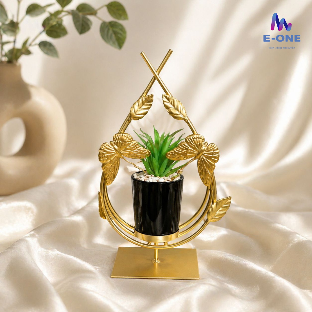 Golden V Pot