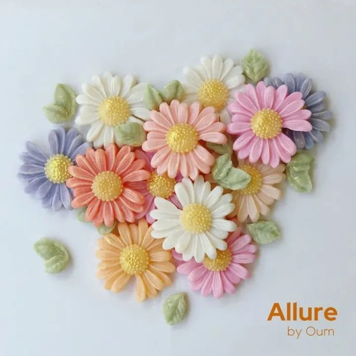 Daisy Flower Shape Candles