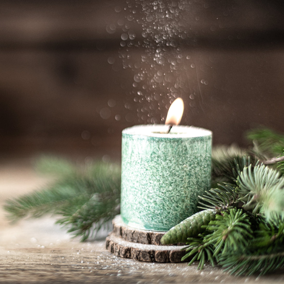 What Kind of Glitter Is Safe for Candles