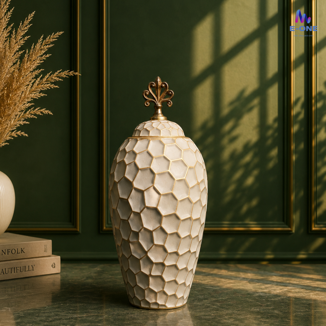 Pearl Dynasty Urn