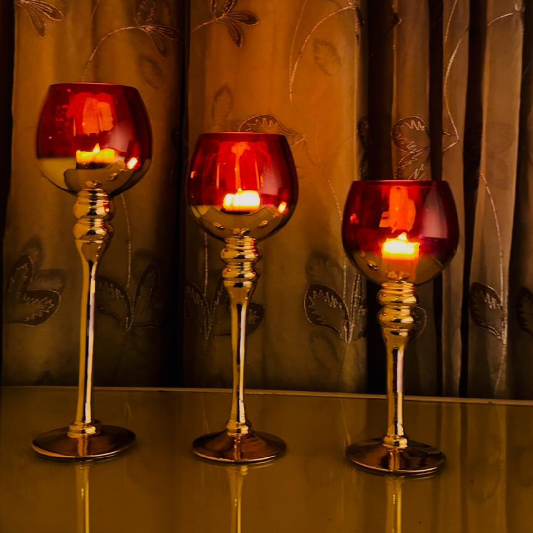 3 RED WINE CANDLE HOLDER