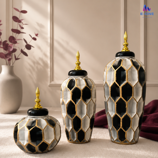 Royal Honeycomb Urn