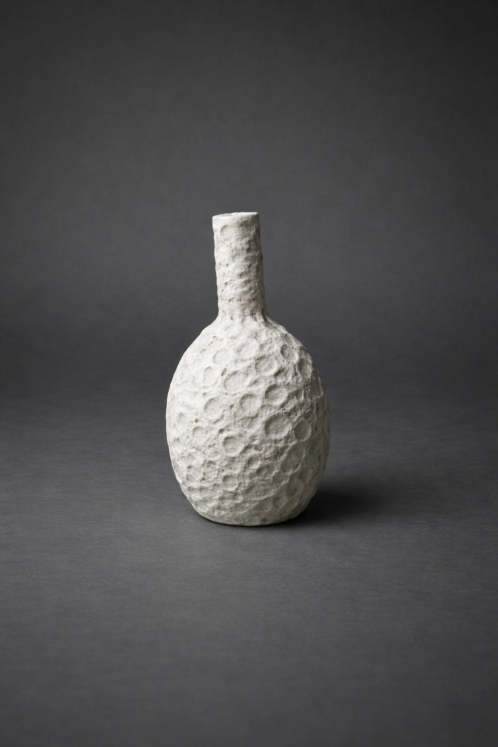 Pored Oval Ceramic Vase
